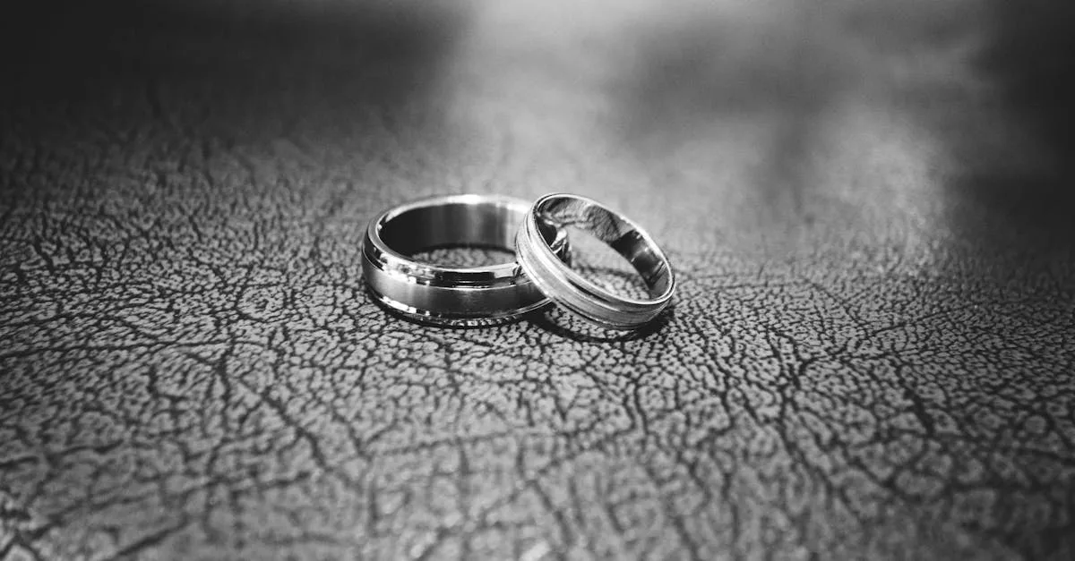 découvrez notre collection élégante de bijoux uniques, alliant raffinement et tendance pour sublimer votre style au quotidien.