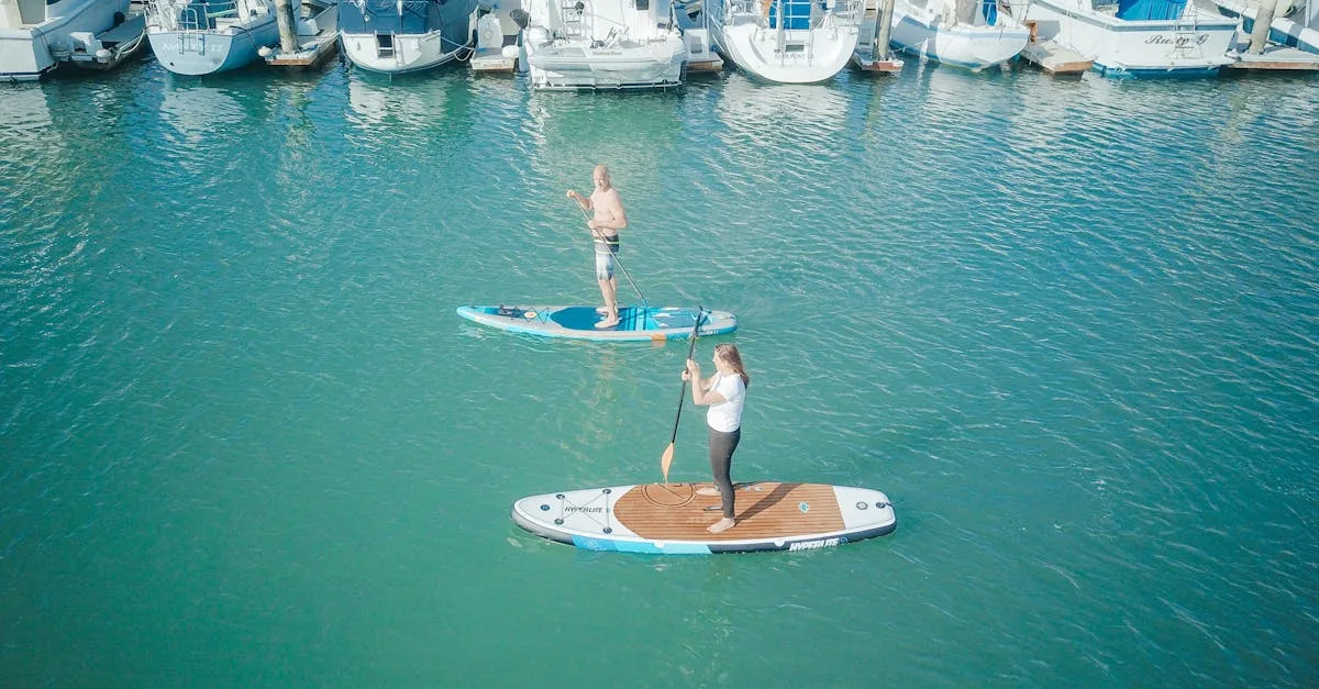 découvrez le paddleboarding, une activité nautique ludique et accessible qui allie sport, détente et exploration sur l'eau. parfait pour tous les niveaux, du débutant à l'expert.
