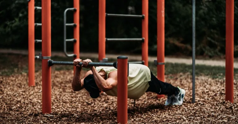 découvrez des exercices au poids du corps efficaces pour renforcer votre musculature, améliorer votre endurance et rester en forme sans équipement.