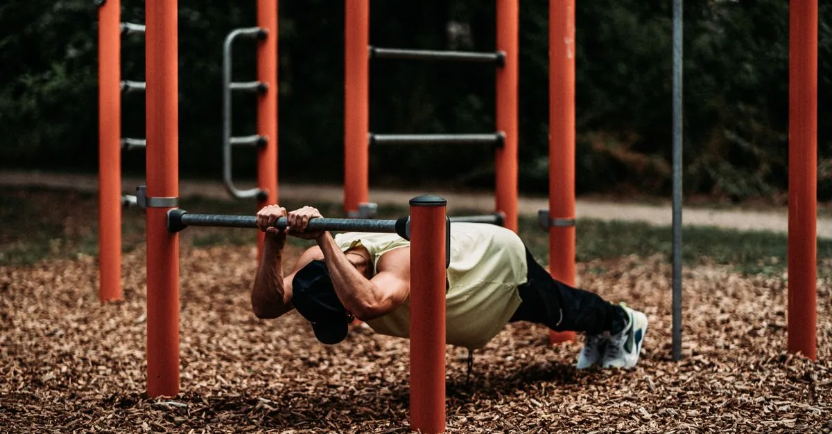 découvrez des exercices au poids du corps efficaces pour renforcer votre musculature, améliorer votre endurance et rester en forme sans équipement.