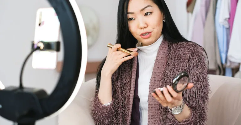 découvrez les meilleurs conseils mode et beauté pour sublimer votre style au quotidien. astuces tendances, soins essentiels et inspirations pour une allure parfaite.